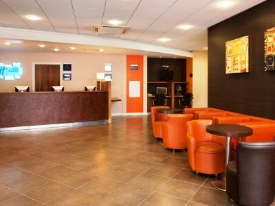 Holiday Inn Express Slough Exteriér fotografie